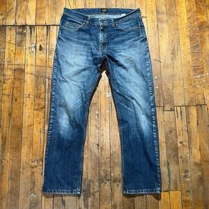 Lee Jeans Men's 34x30 Blue Denim Medium Wash Regular Fit Flat Front Straight Leg